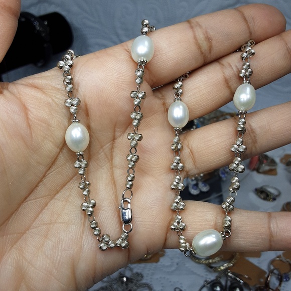 Jewelry - 925 genuine pearl necklace.